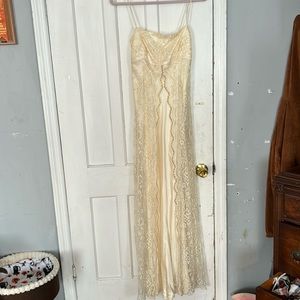 I’m selling a golden beige a prom dress